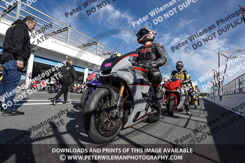 estoril;event digital images;motorbikes;no limits;peter wileman photography;portugal;trackday;trackday digital images